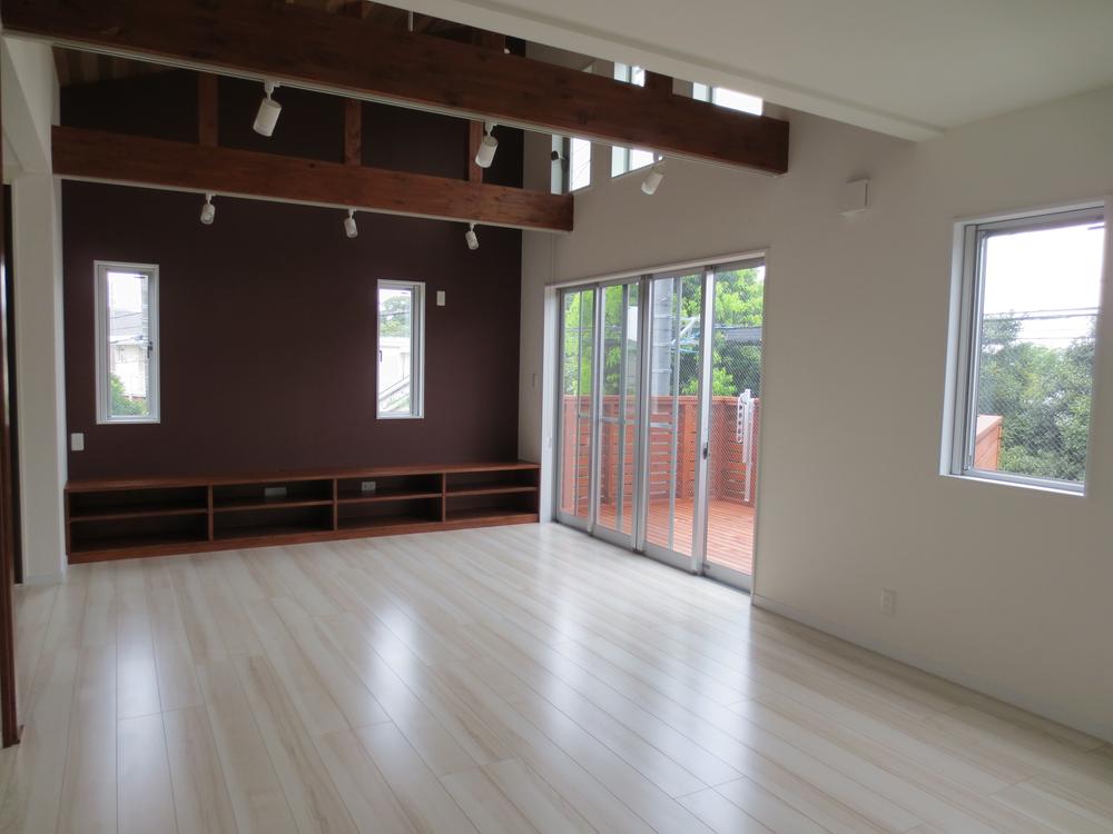 Living. Room (August 2013) Shooting