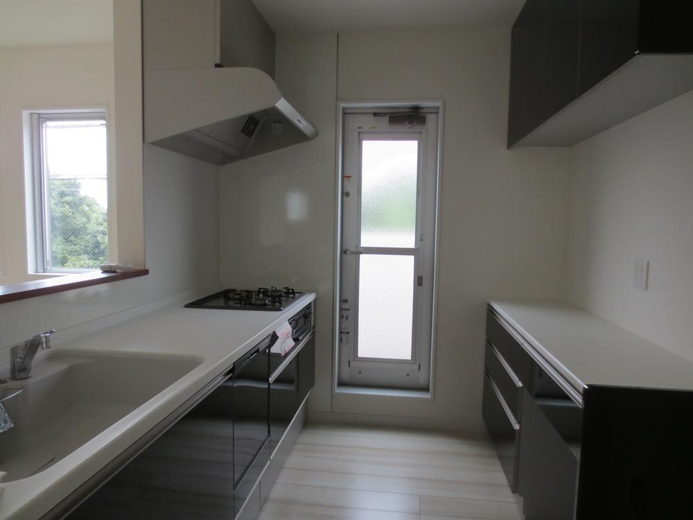 Kitchen. Room (August 2013) Shooting