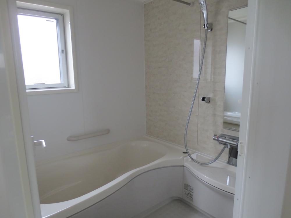 Bathroom. Room (August 2013) Shooting