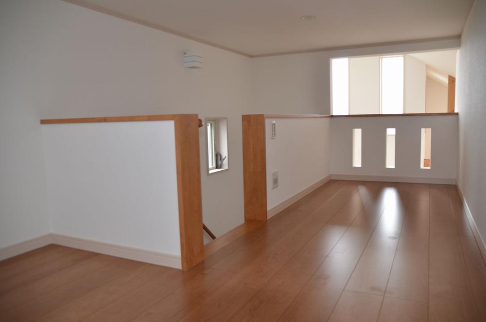 Other. 2 upstairs portion fixing stairs is the same specification photo of loft.