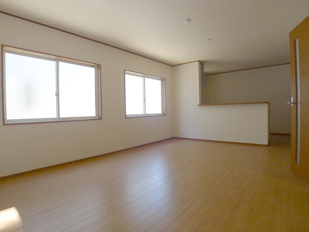 Living. Indoor (10 May 2013) Shooting