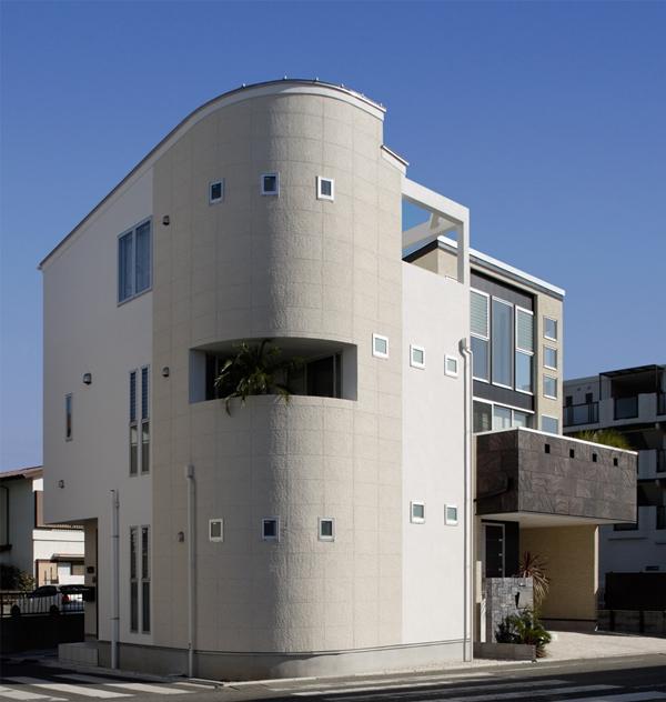 Building plan example (exterior photos). Even though concrete driving range, Impressive appearance tinged a soft roundness