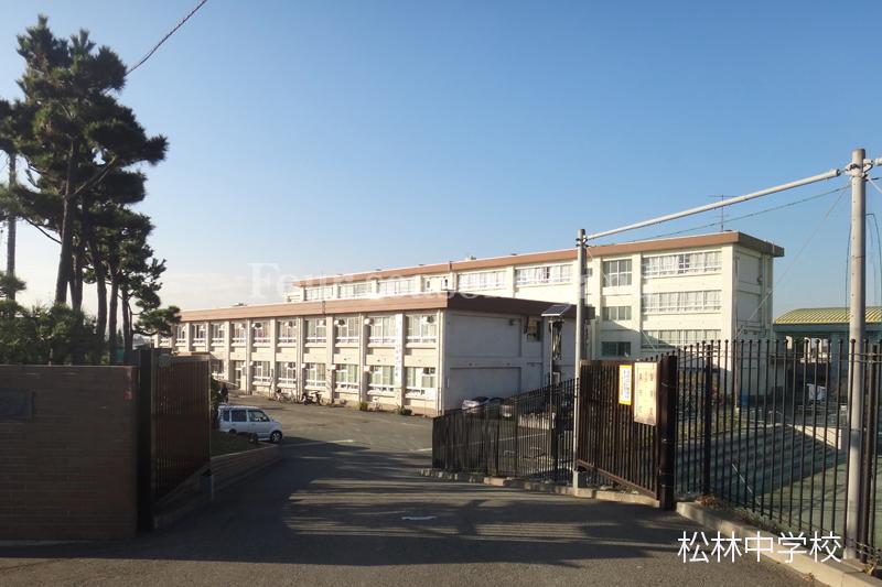 Junior high school. Chigasaki until the municipal pine forest junior high school 501m