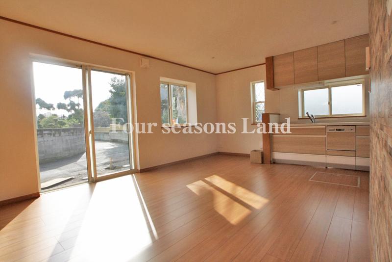 Living. Indoor (11 May 2013) Shooting