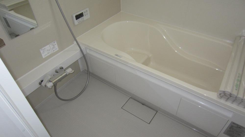 Same specifications photo (bathroom). Example of construction