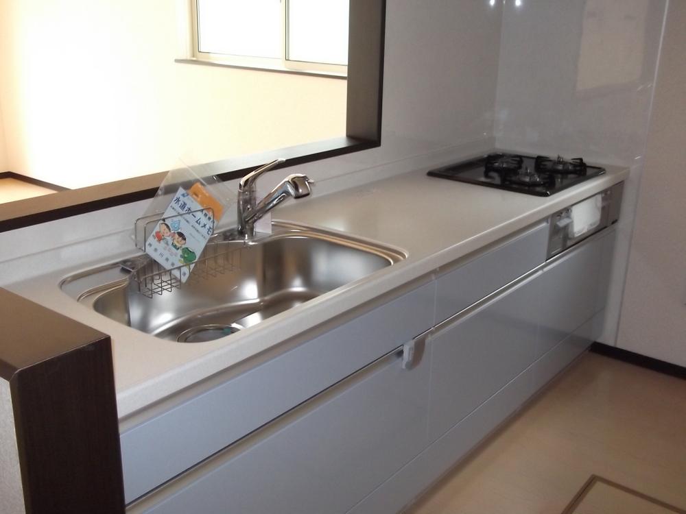 Same specifications photo (kitchen). Example of construction