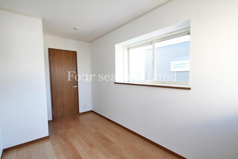 Non-living room. Indoor (10 May 2013) Shooting