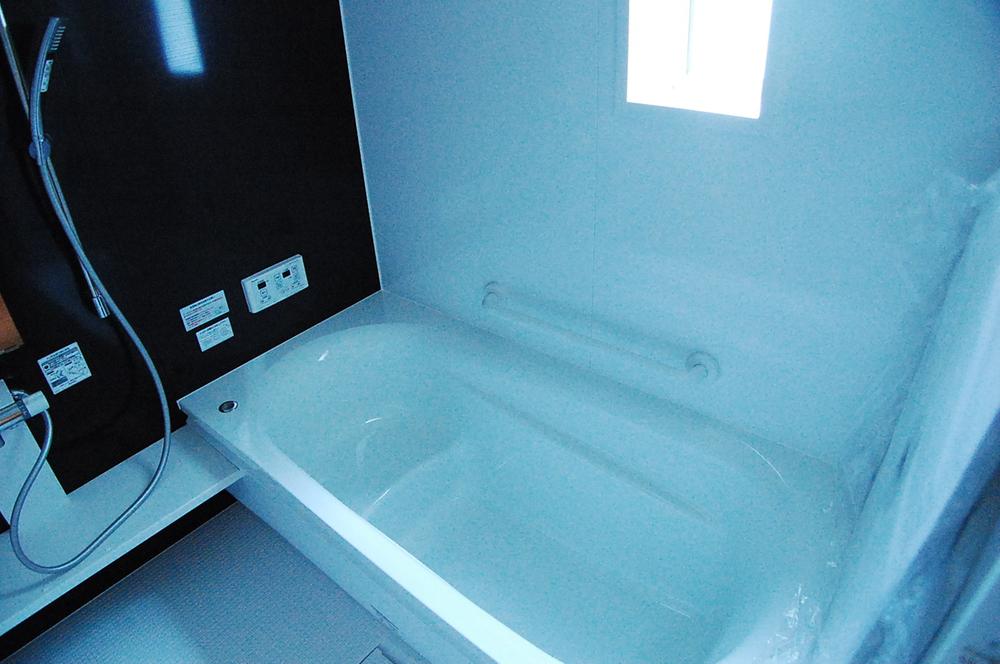 Bathroom. Indoor (10 May 2013) Shooting