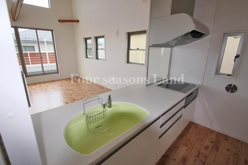 Kitchen. The company construction cases