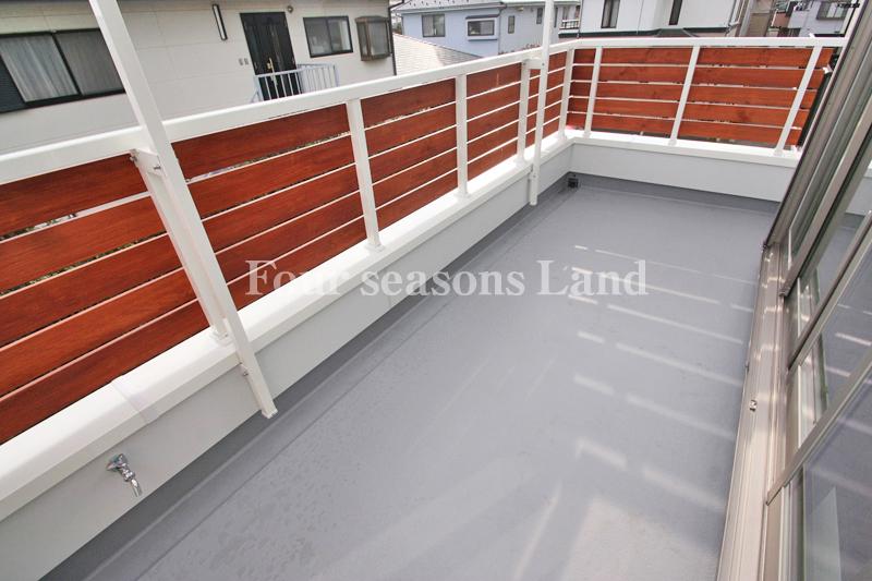 Balcony. The company construction cases