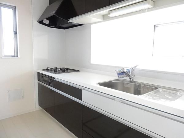 Same specifications photo (kitchen). Example of construction