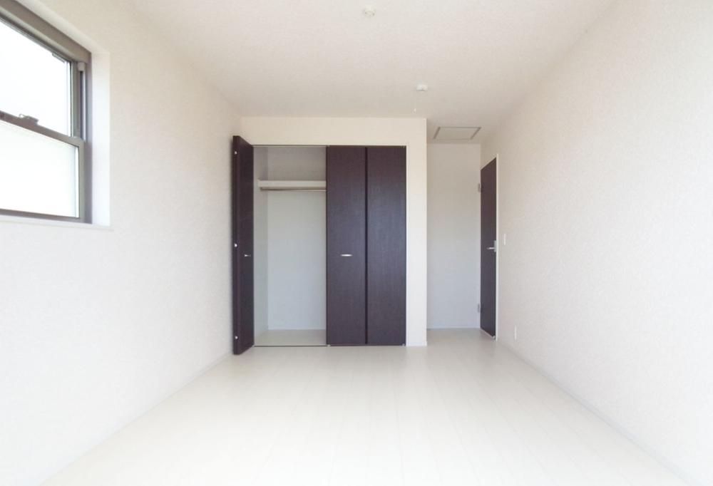 Receipt. Example of construction