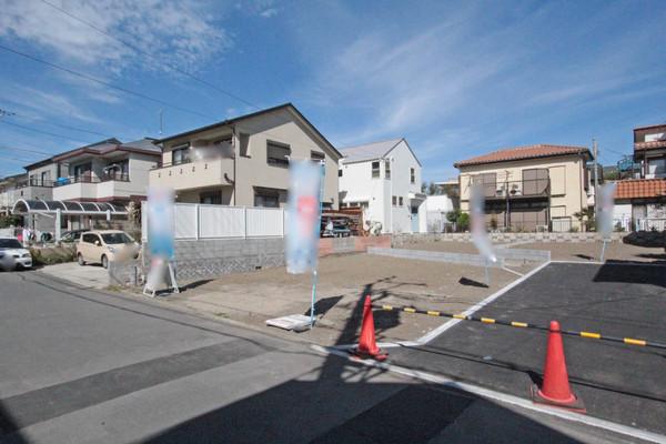 Local appearance photo. Day well very refreshing subdivision