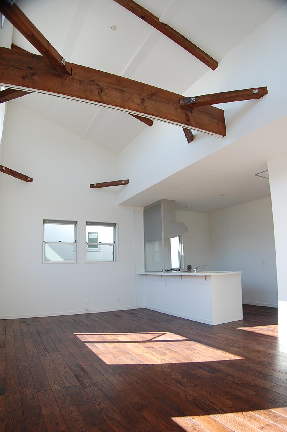 Same specifications photos (living). (A Building) same specification