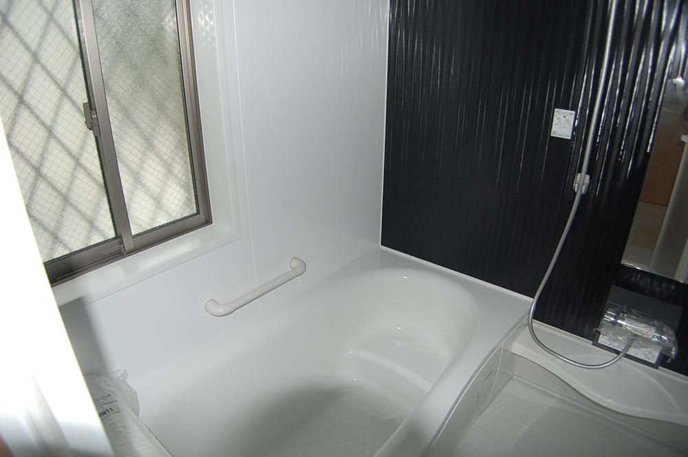 Bathroom. Indoor (10 May 2013) Shooting