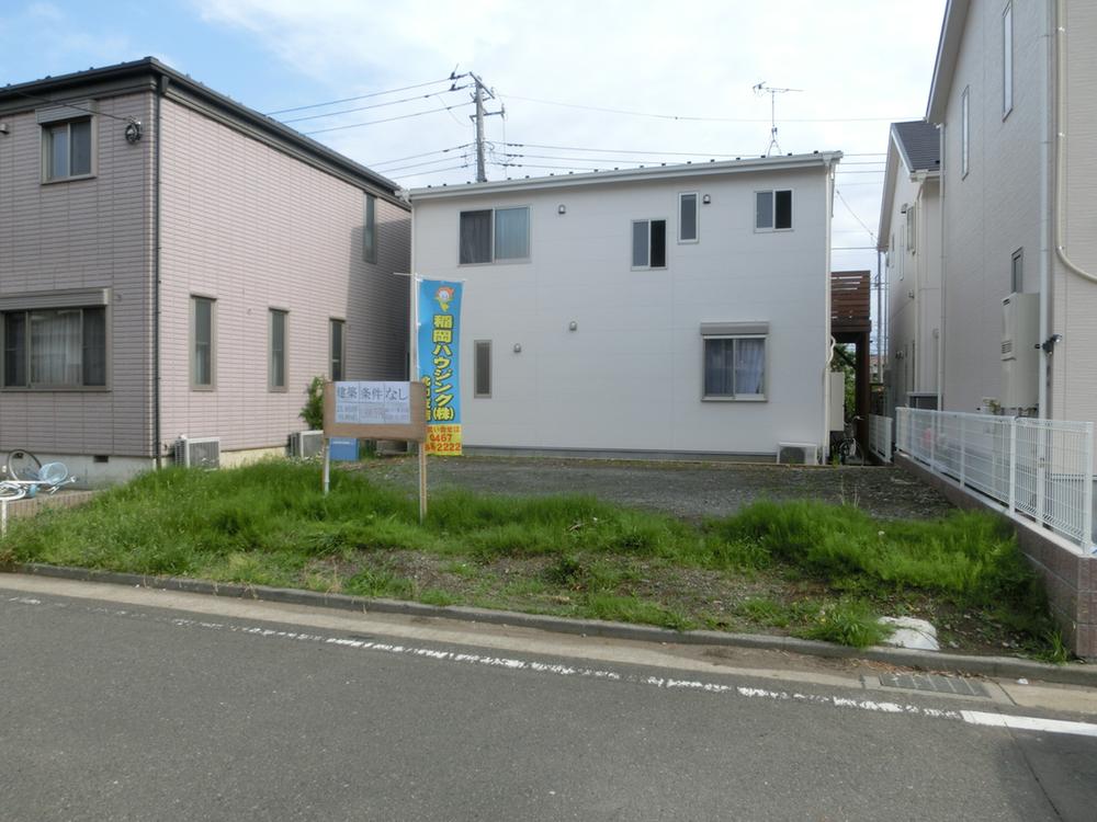 Local photos, including front road