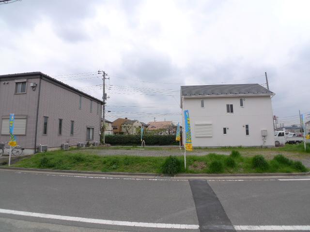 Other local. Frontal road Width 5.2m