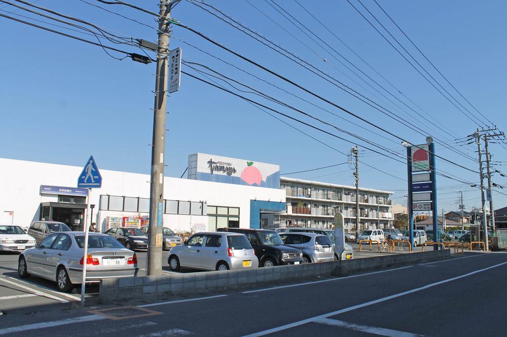 Supermarket. 1225m to the supermarket once in a while and Hamamidaira shop
