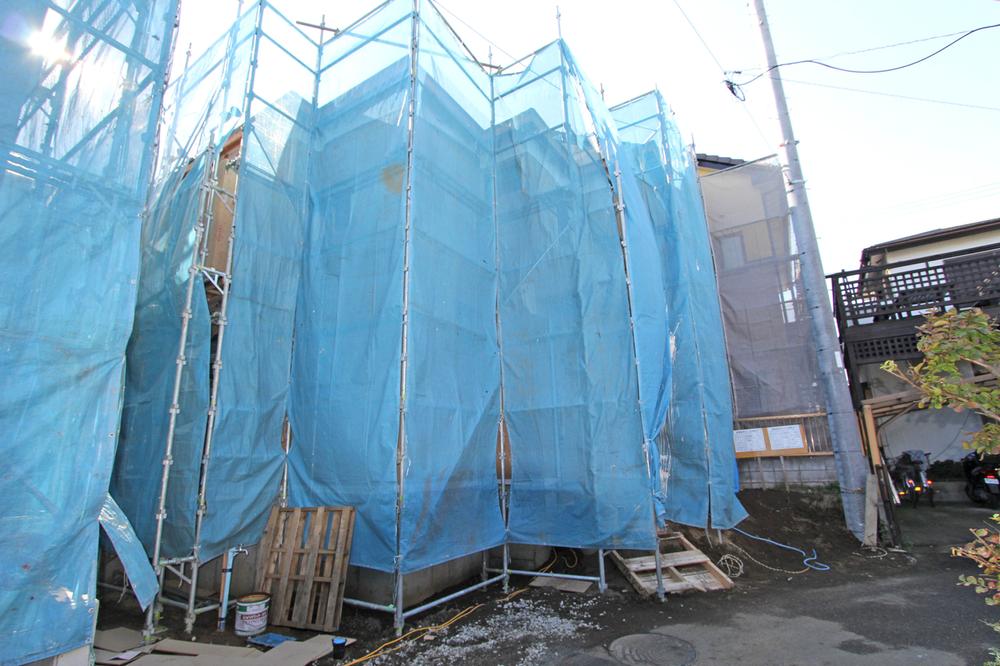 Local appearance photo. Local (11 May 2013) Shooting B Building