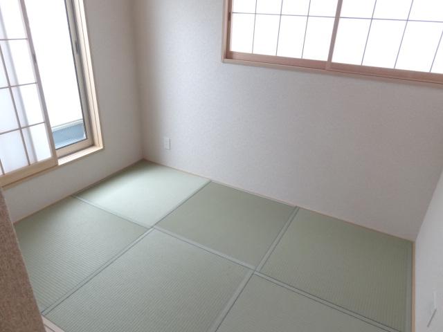 Non-living room. Indoor (11 May 2013) Shooting Independent Japanese-style room. Rooms also, Also in the bedroom.