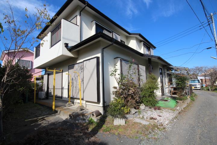 Local land photo. Local (12 May 2013) Shooting