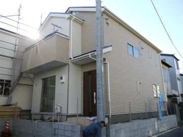 Local appearance photo. Local (11 May 2013) Shooting