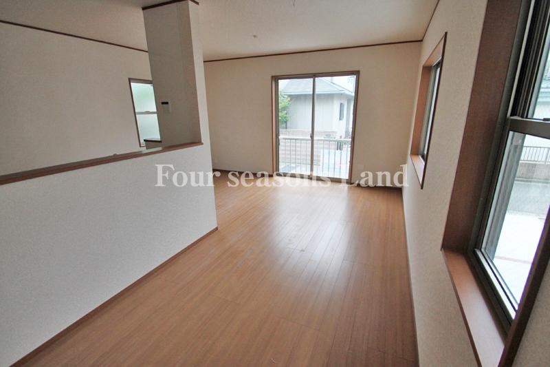 Living. Indoor (September 2013) Shooting