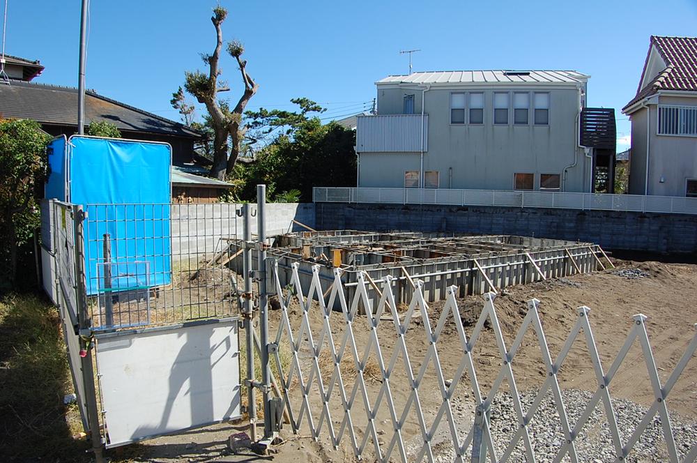 Local appearance photo. Local (10 May 2013) Shooting