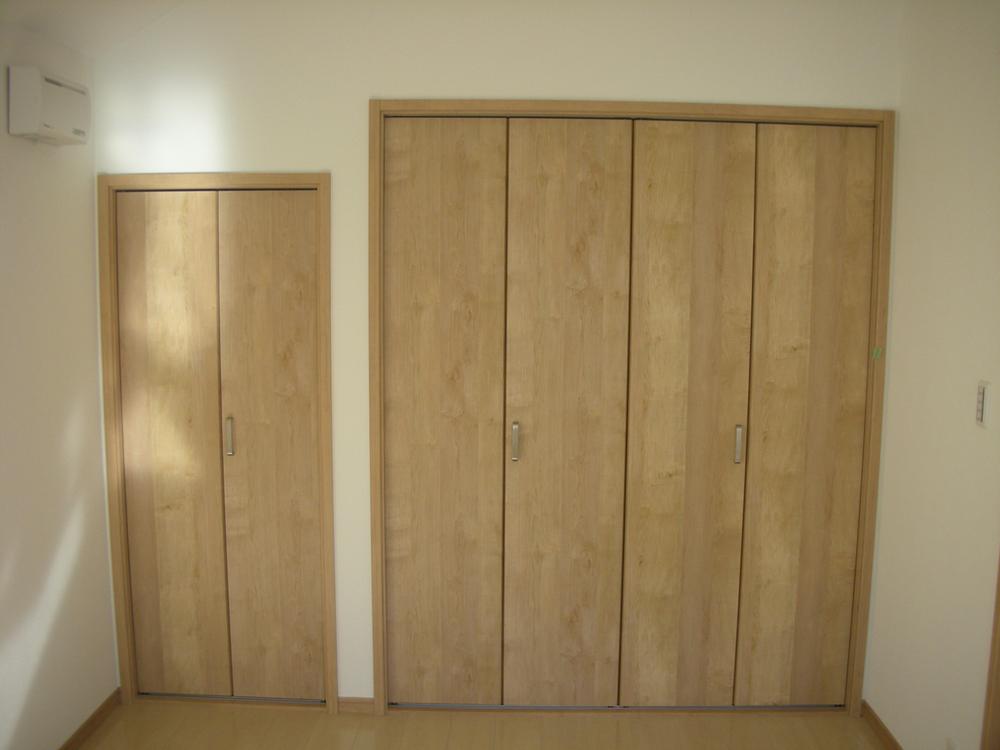 Non-living room. 2 Kaikyoshitsu