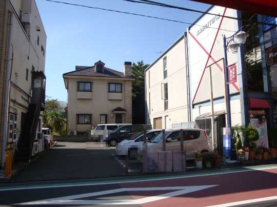 Local land photo. ● land facing Yuzo Street