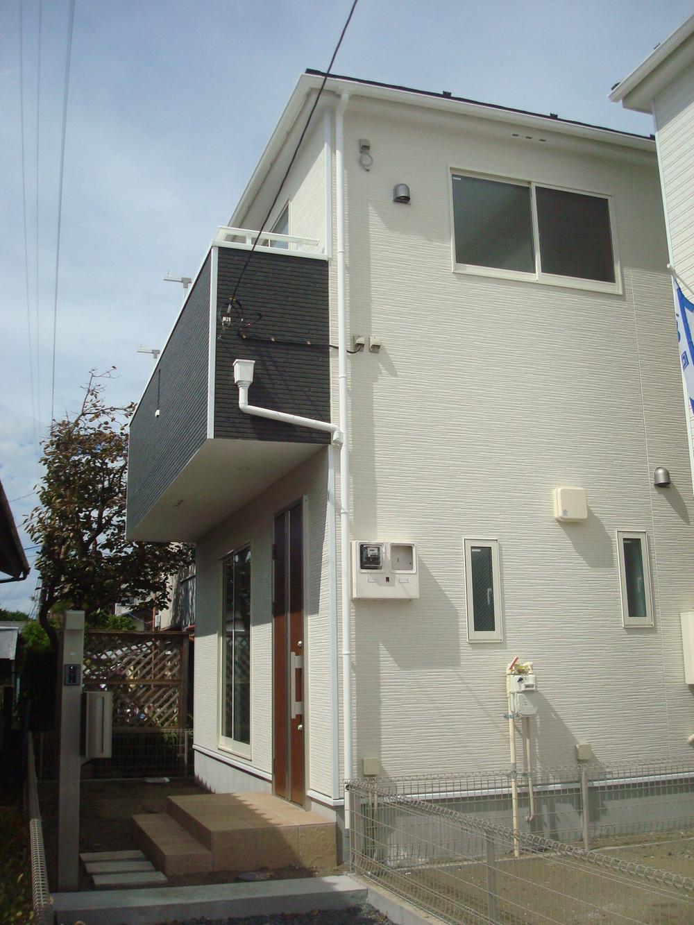 Local appearance photo. Local Building 2 (September 2013) Shooting