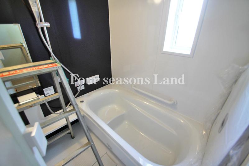 Bathroom. Indoor (September 2013) Shooting 4 Building