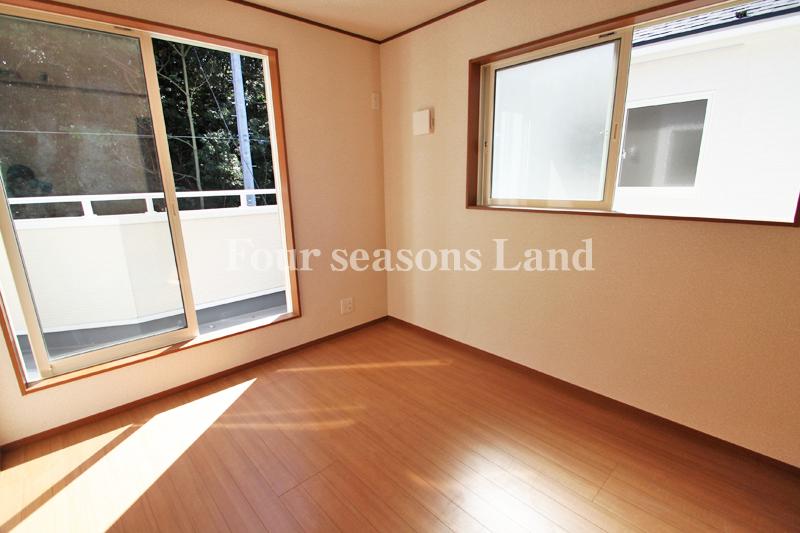 Non-living room. Indoor (September 2013) Shooting 4 Building