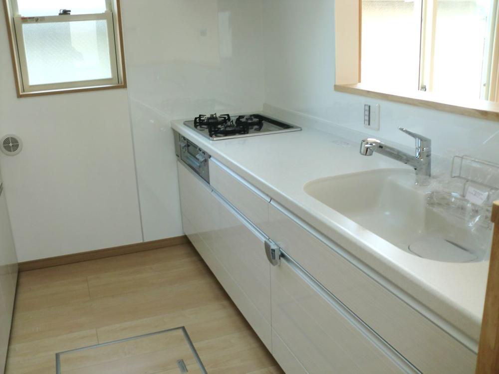 Kitchen. Kitchen (07 May 2013) Shooting