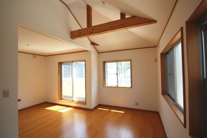 Living. Room (August 2013) shooting C Building