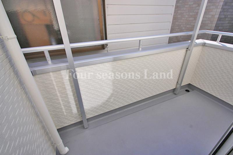 Balcony. Local (11 May 2013) Shooting