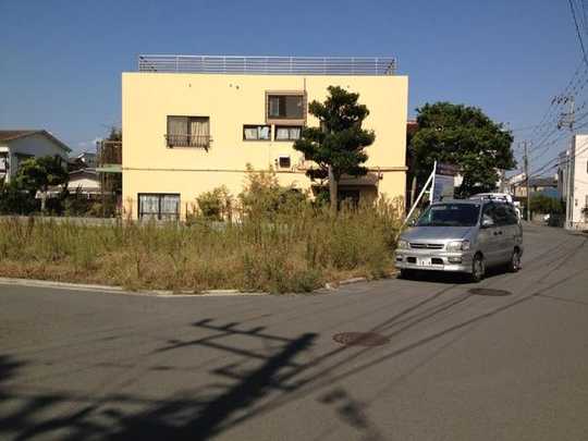 Local land photo. ■ Since it is the southeast corner lot day is good.