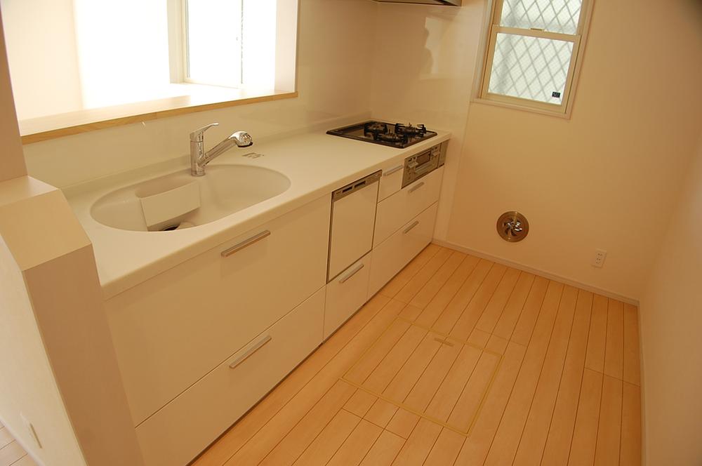 Kitchen. Indoor (March 2013) Shooting