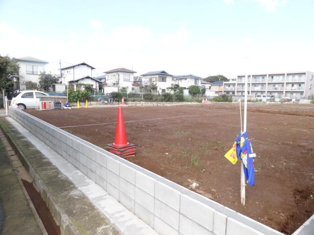 Local land photo. Local (10 May 2013) Shooting