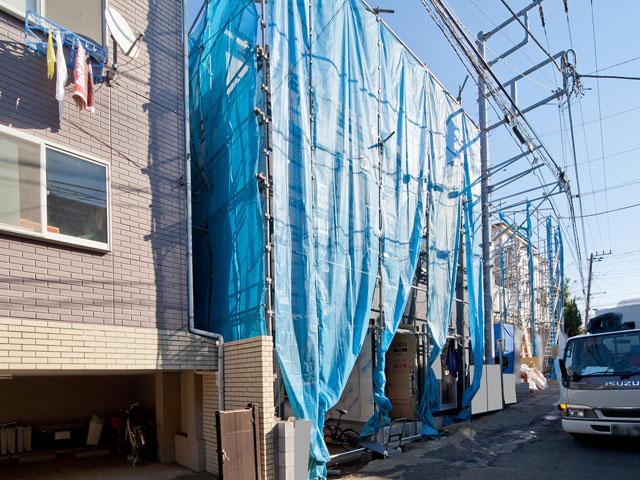 Local appearance photo. Local (12 May 2013) shooting 1 Building