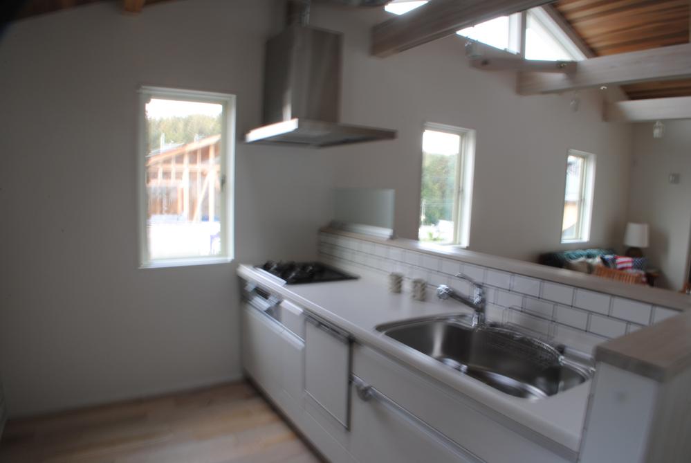 Kitchen. Indoor (11 May 2013) Shooting