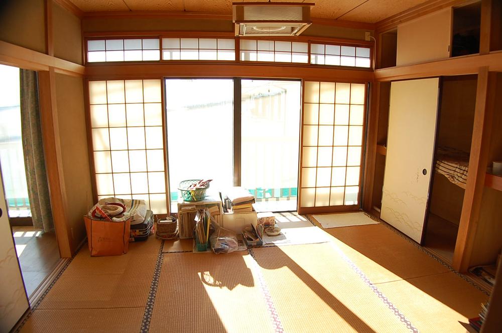 Other local. Local (12 May 2013) Shooting