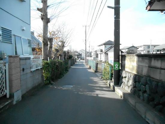 Streets around. Local (12 May 2013) Shooting