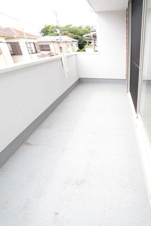 Balcony. Local (May 2013) Shooting