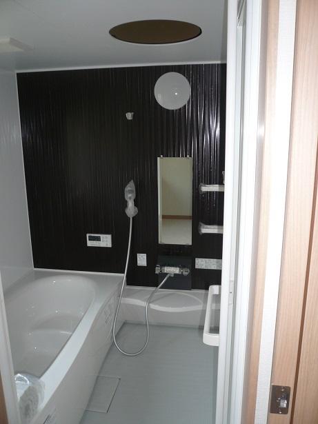 Same specifications photo (bathroom). Interior bathroom (November 2013) Shooting