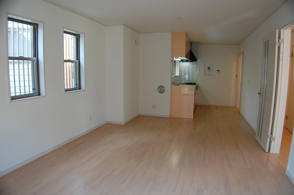 Living. Indoor (10 May 2013) Shooting