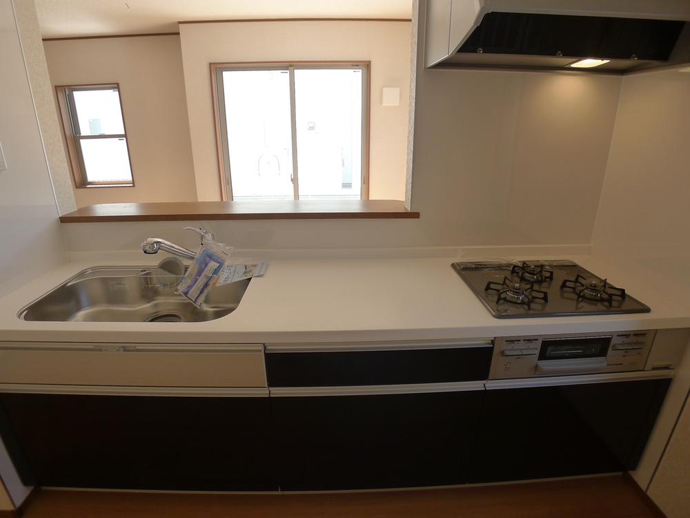 Same specifications photo (kitchen)