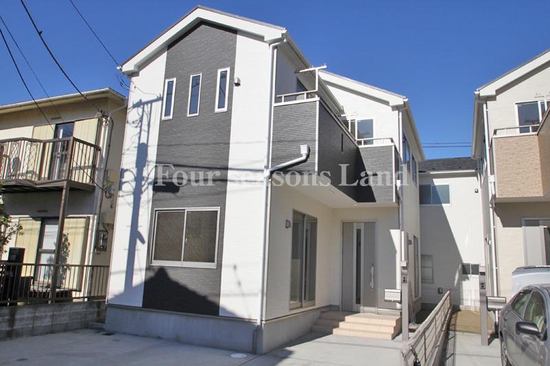 Local appearance photo. Local (11 May 2013) Shooting Building 2