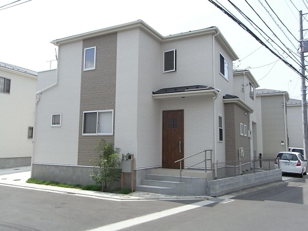 Same specifications photos (appearance)