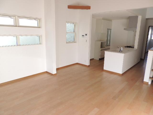 Living. Indoor (11 May 2013) Shooting